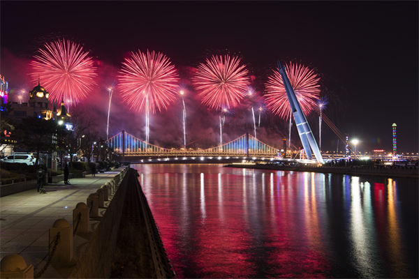 又打一“虎”！副部级高官任上落马