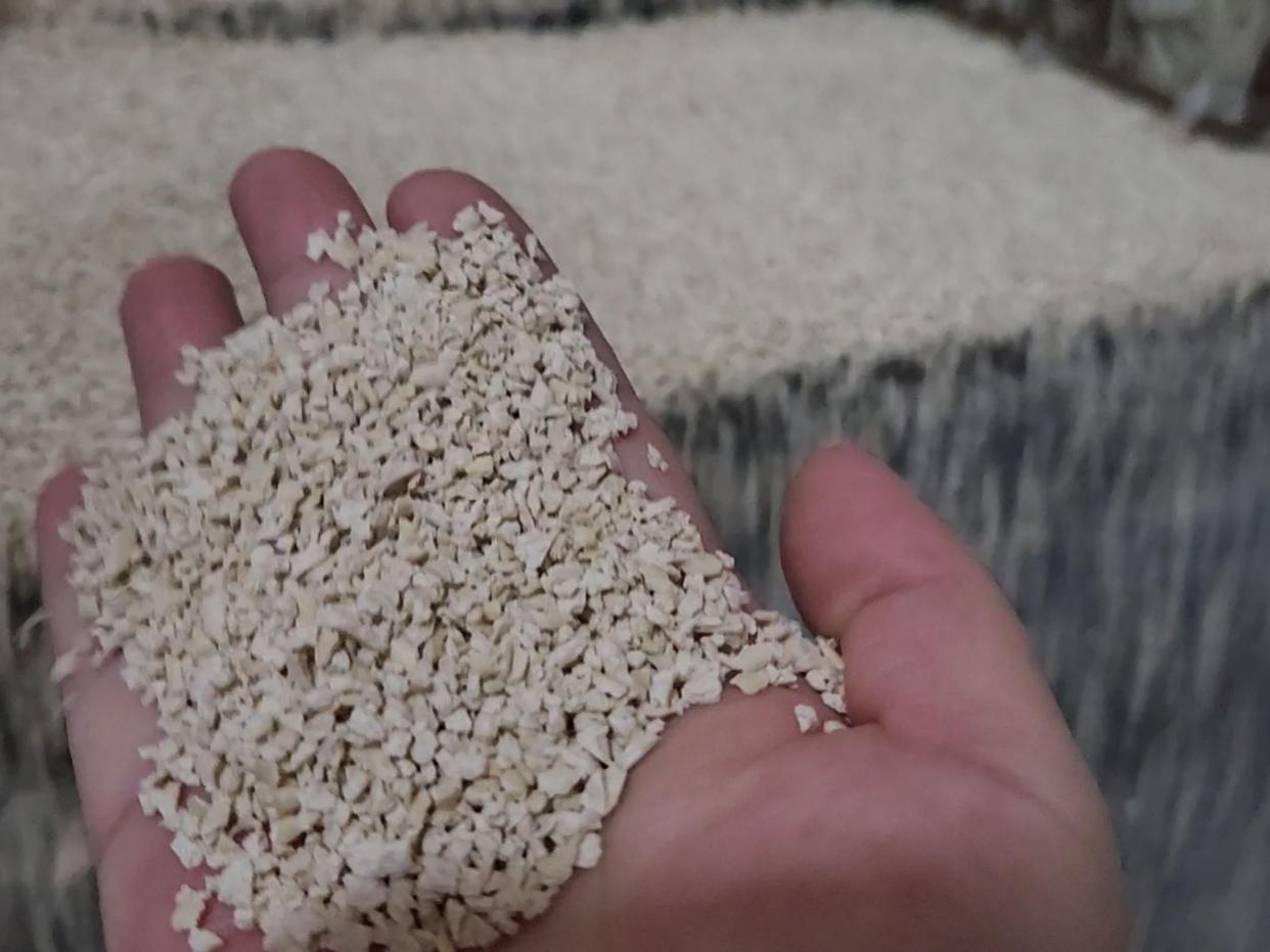 魔铲破碎豆腐猫砂：以创新工艺引领环保养宠新趋势